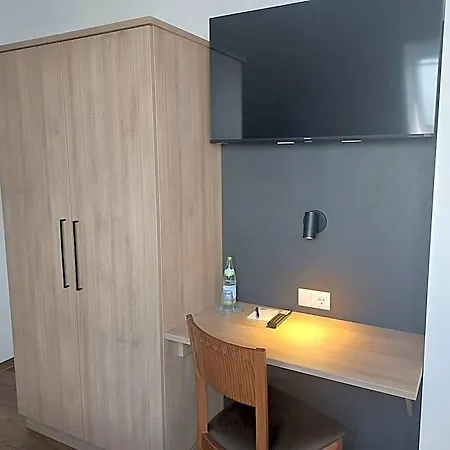 Lohauserhof - Biohof Und Hotel 4*